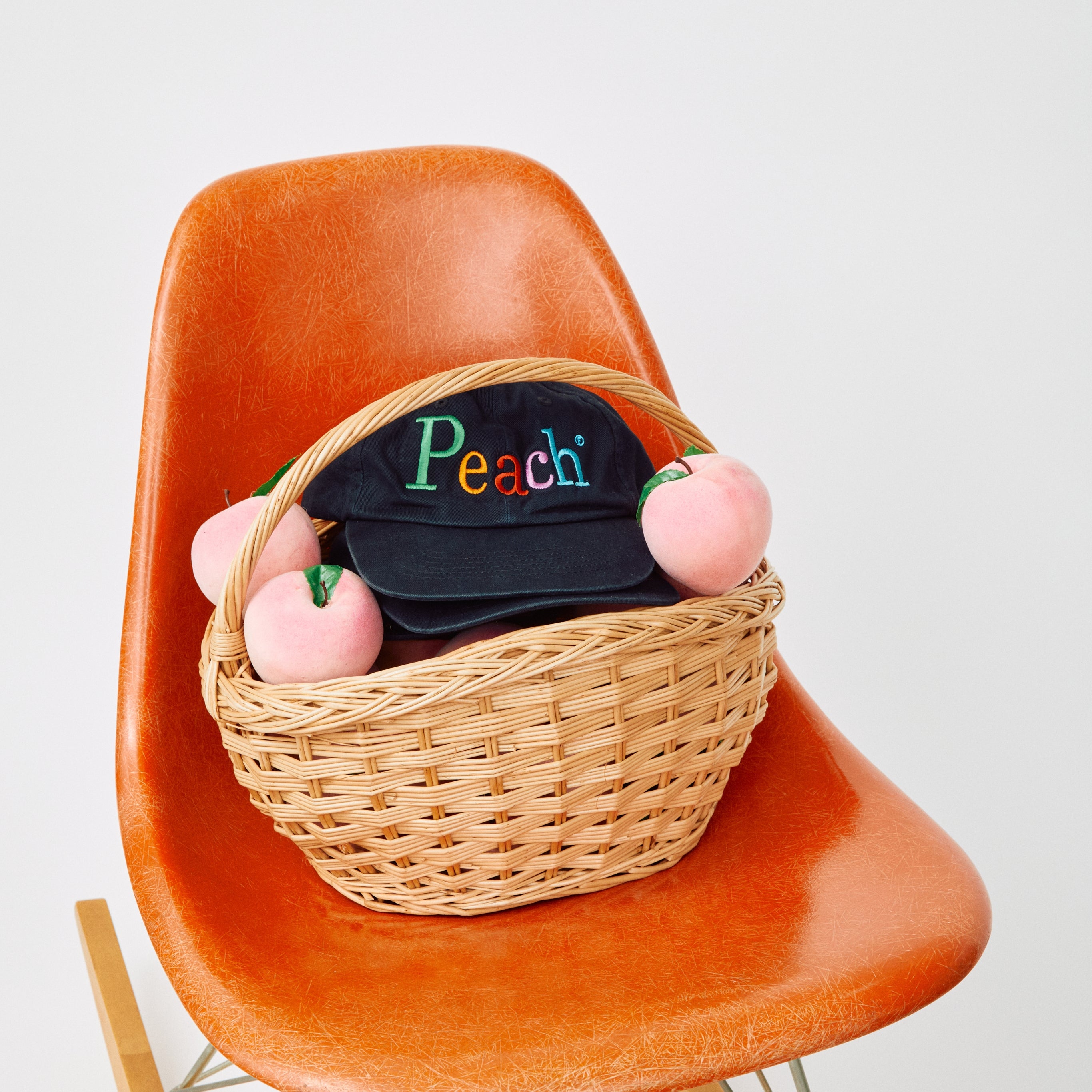 NOT APPLE CAP Peach - Fruit of the Loom Edition|byeA.(バイエー)OFFICIAL ONLINE STORE