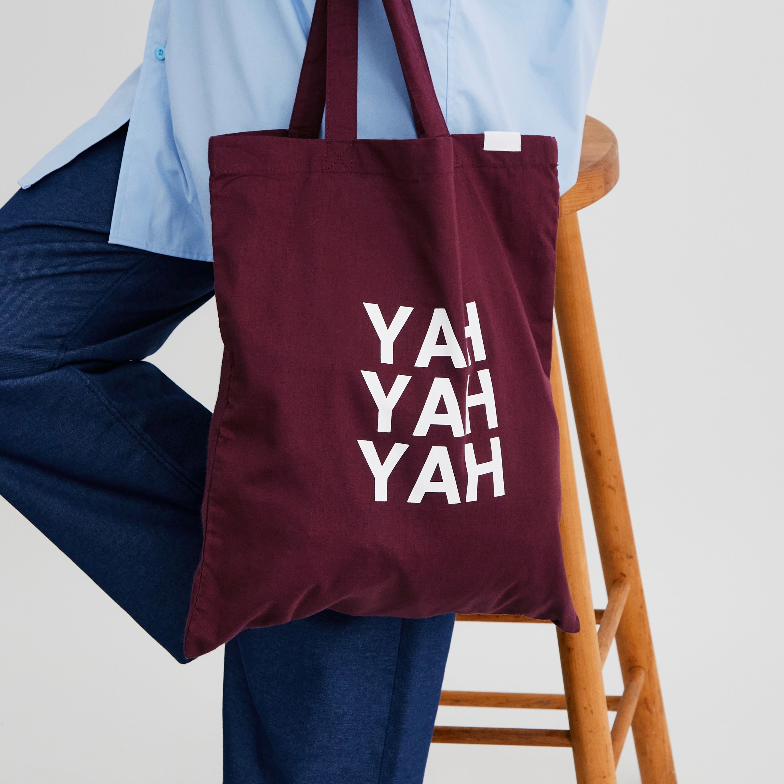 YAH YAH YAH BAG BURGUNDY(ヤーヤーヤーバッグバーガンディ)|byeA.(バイエー)OFFICIAL ONLINE STORE