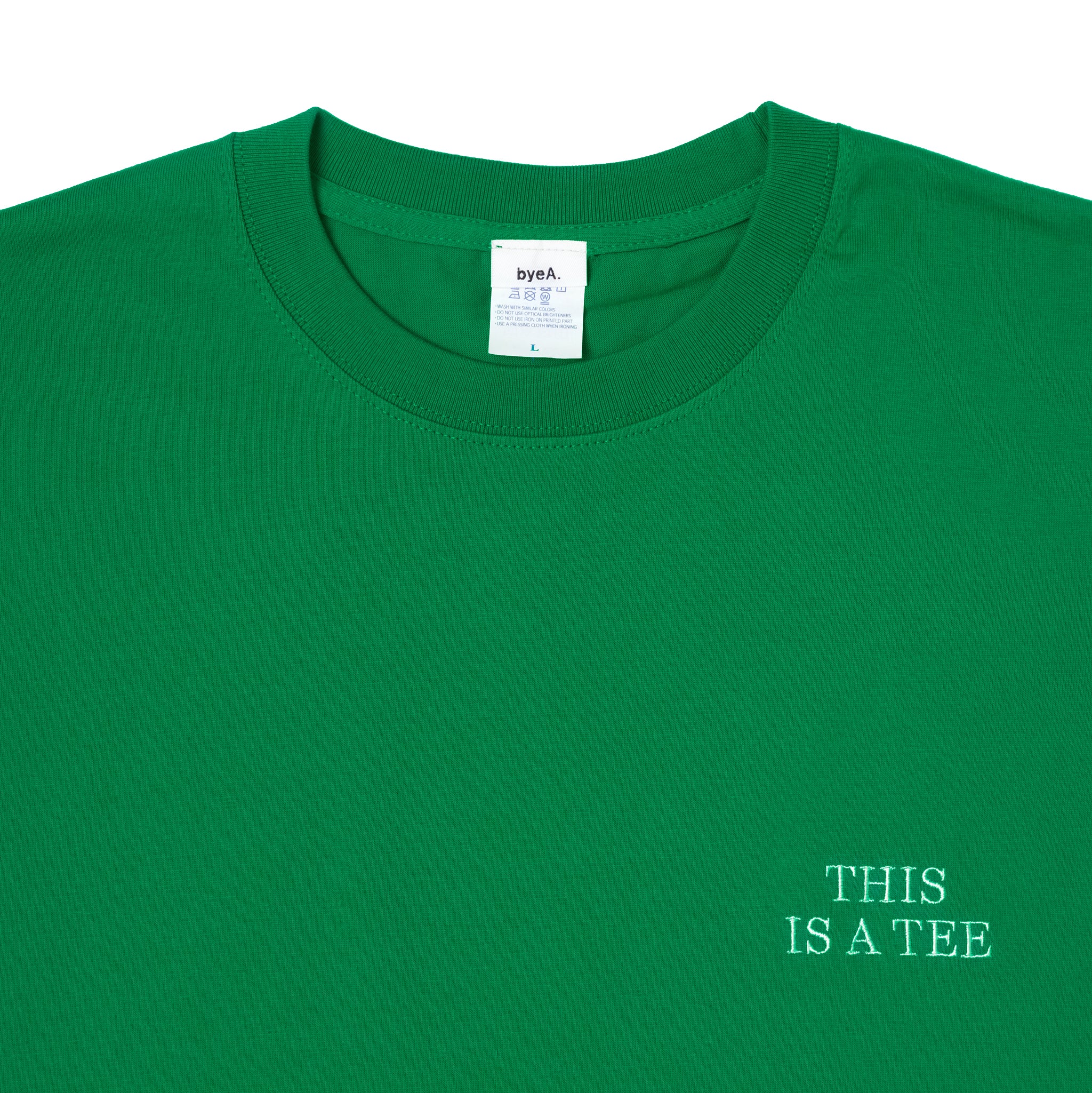 "THIS IS A TEE" TEE GREEN(ティスイズアティーティーグリーン)|byeA.(バイエー)OFFICIAL ONLINE STORE