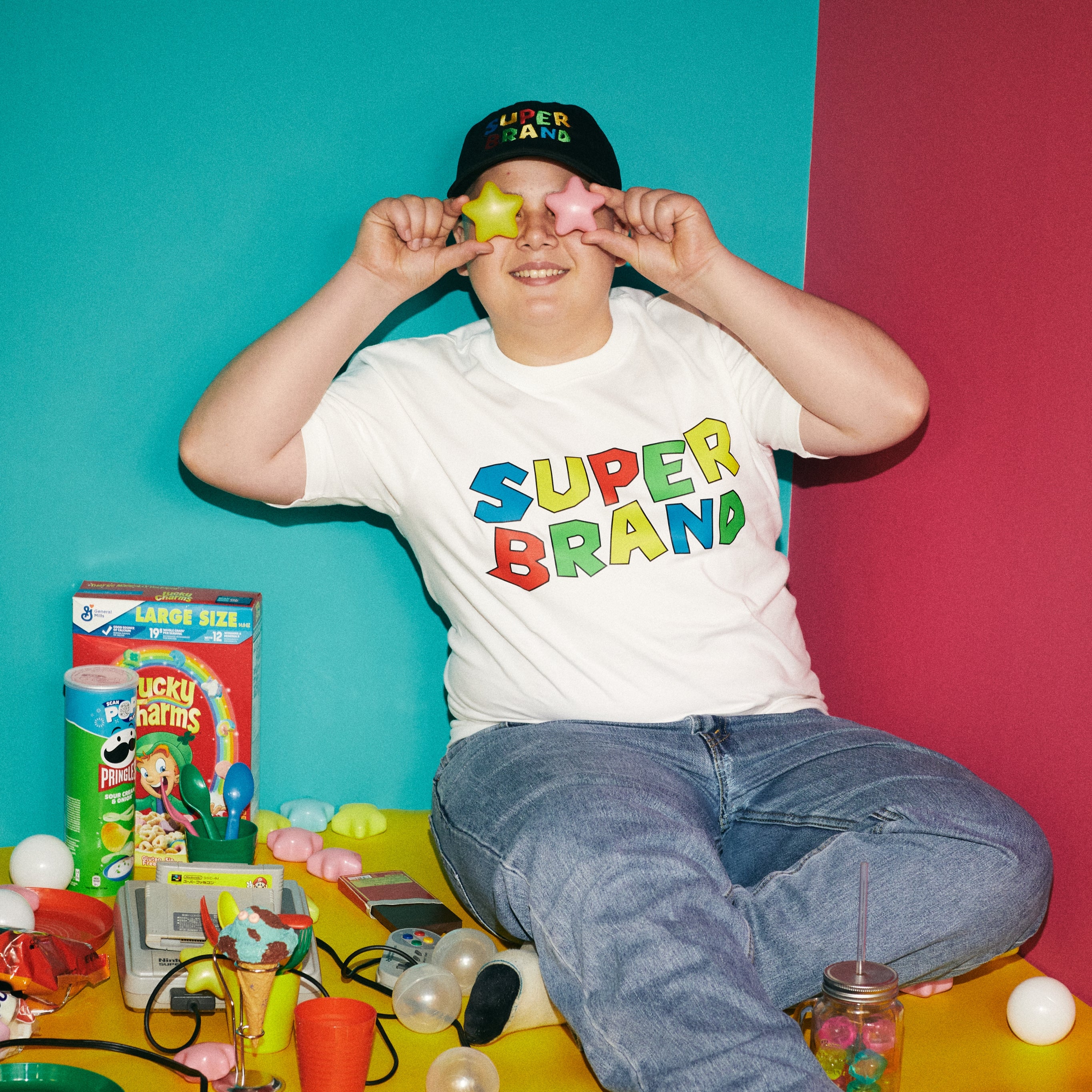 SUPER BRAND TEE WHITE（スーパーブランドティーホワイト）｜byeA.（バイエー）OFFICIAL ONLINE STORE